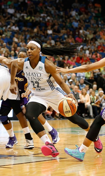 Sparks evade deflated Lynx, 71-63